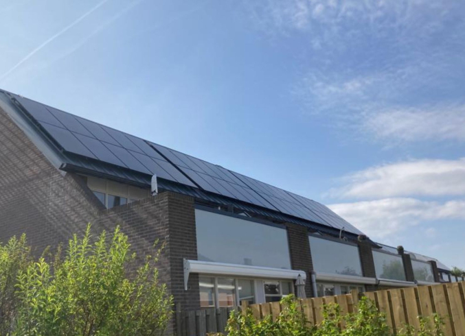 OOSTVOORNE - MOLENWEG